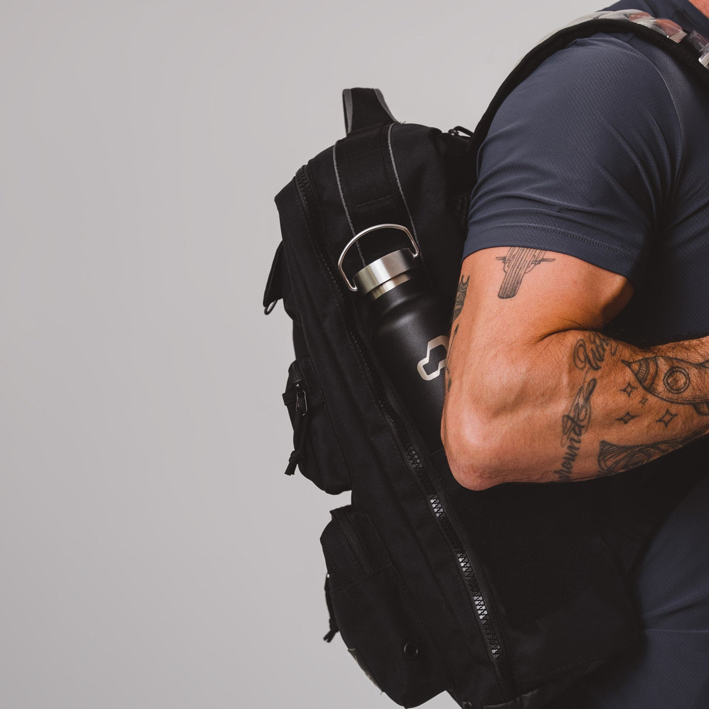 Garrafa Térmica Aço Inox First Preto ULTD