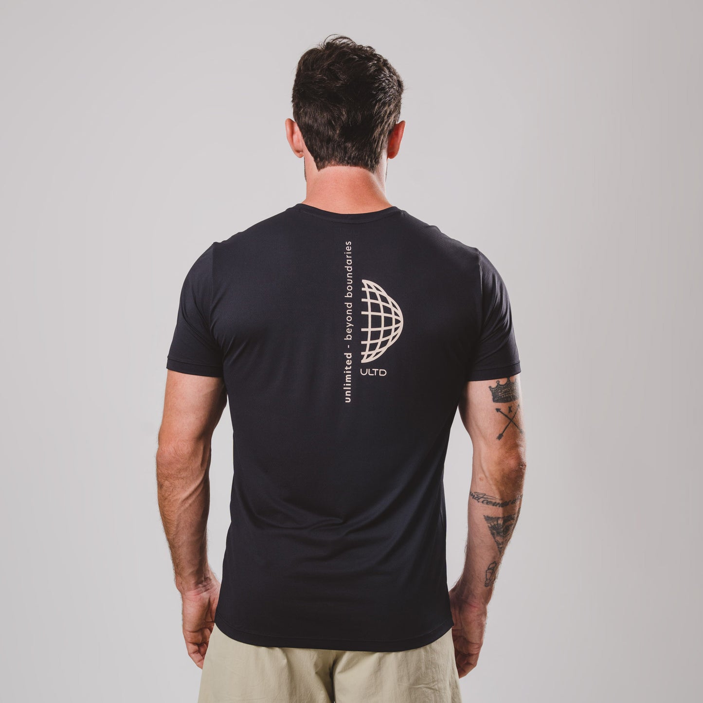 Camiseta Ultracool Beyond Black