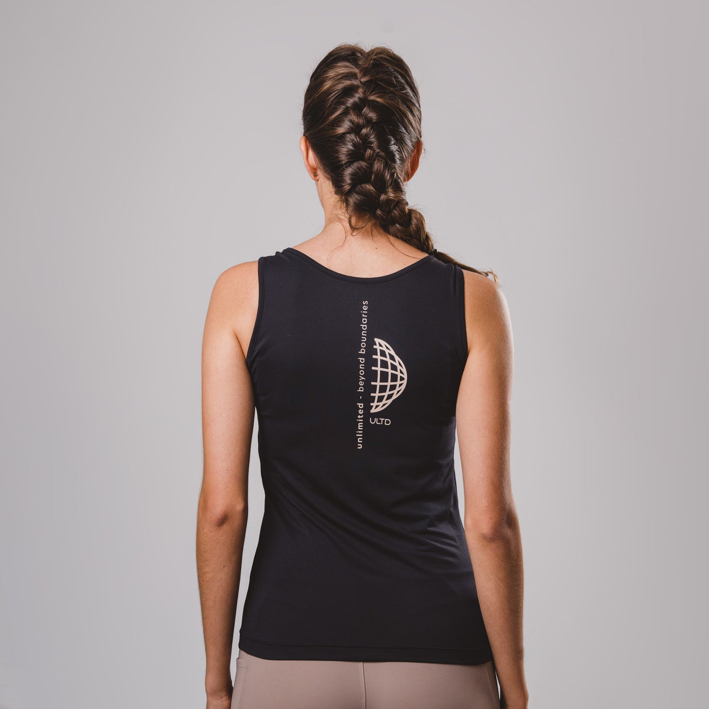 Regata Ultracool Beyond Black