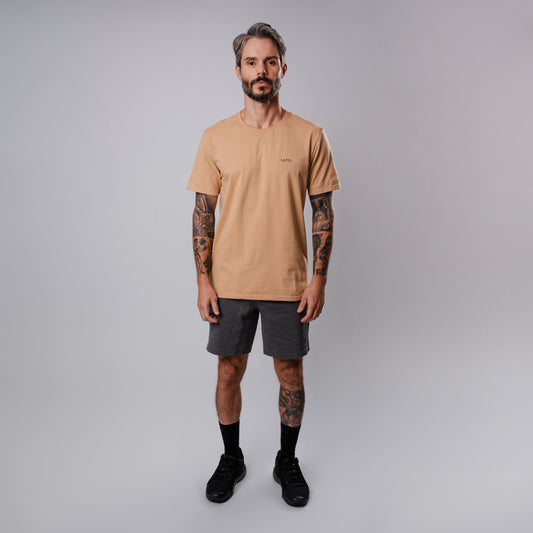 Camiseta Confort Essential Sand