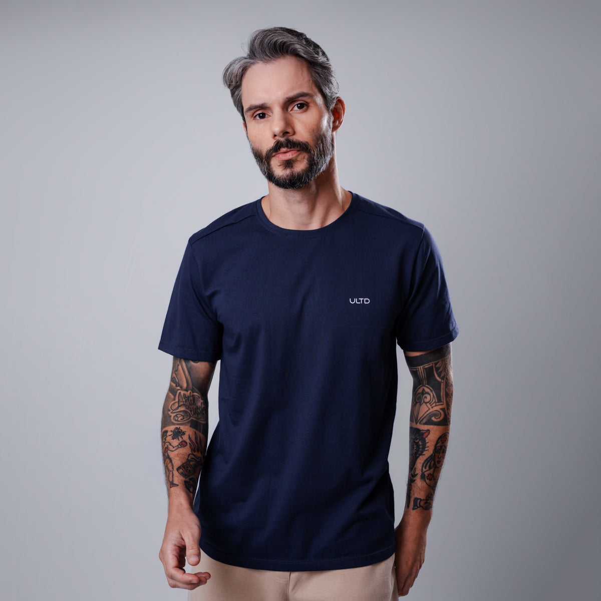 Camiseta Confort Essential Navy Blue