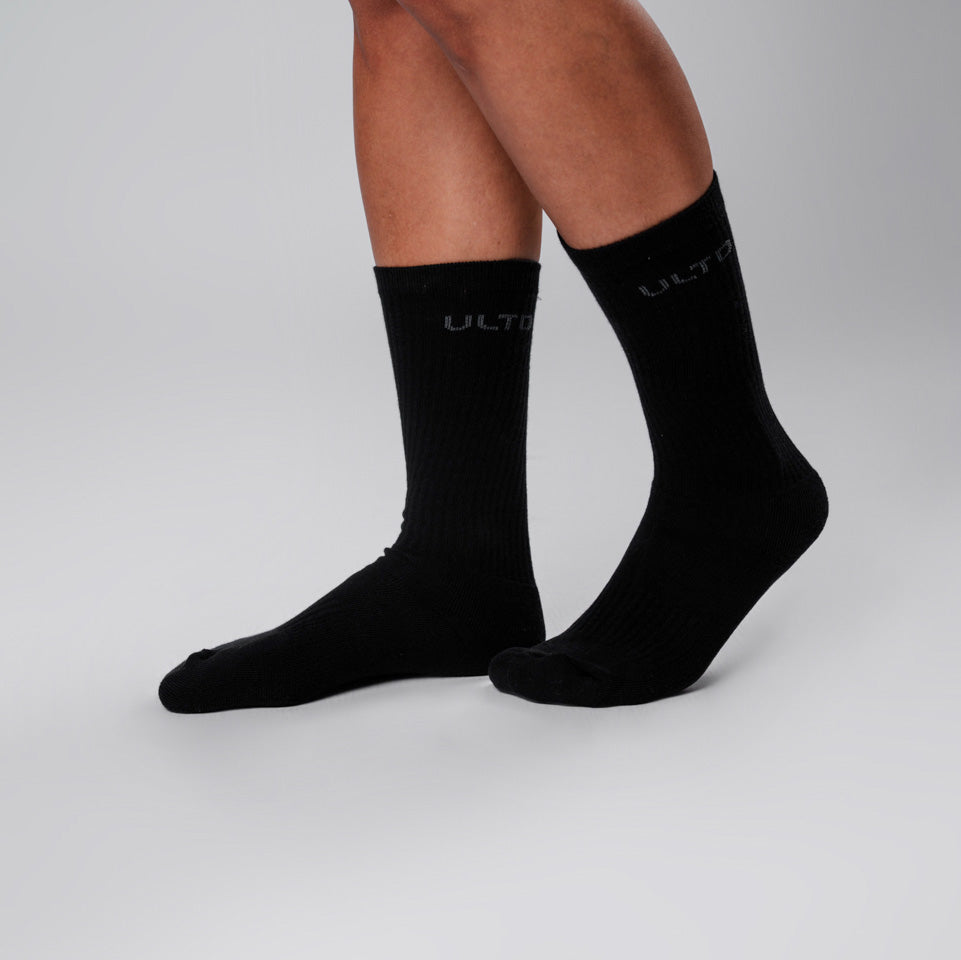 Meia Unisex Cano Médio ULTD Preta