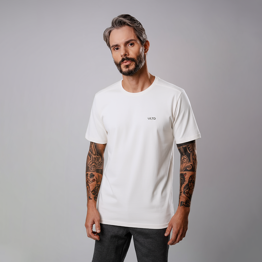 Camiseta Confort Essential Off White