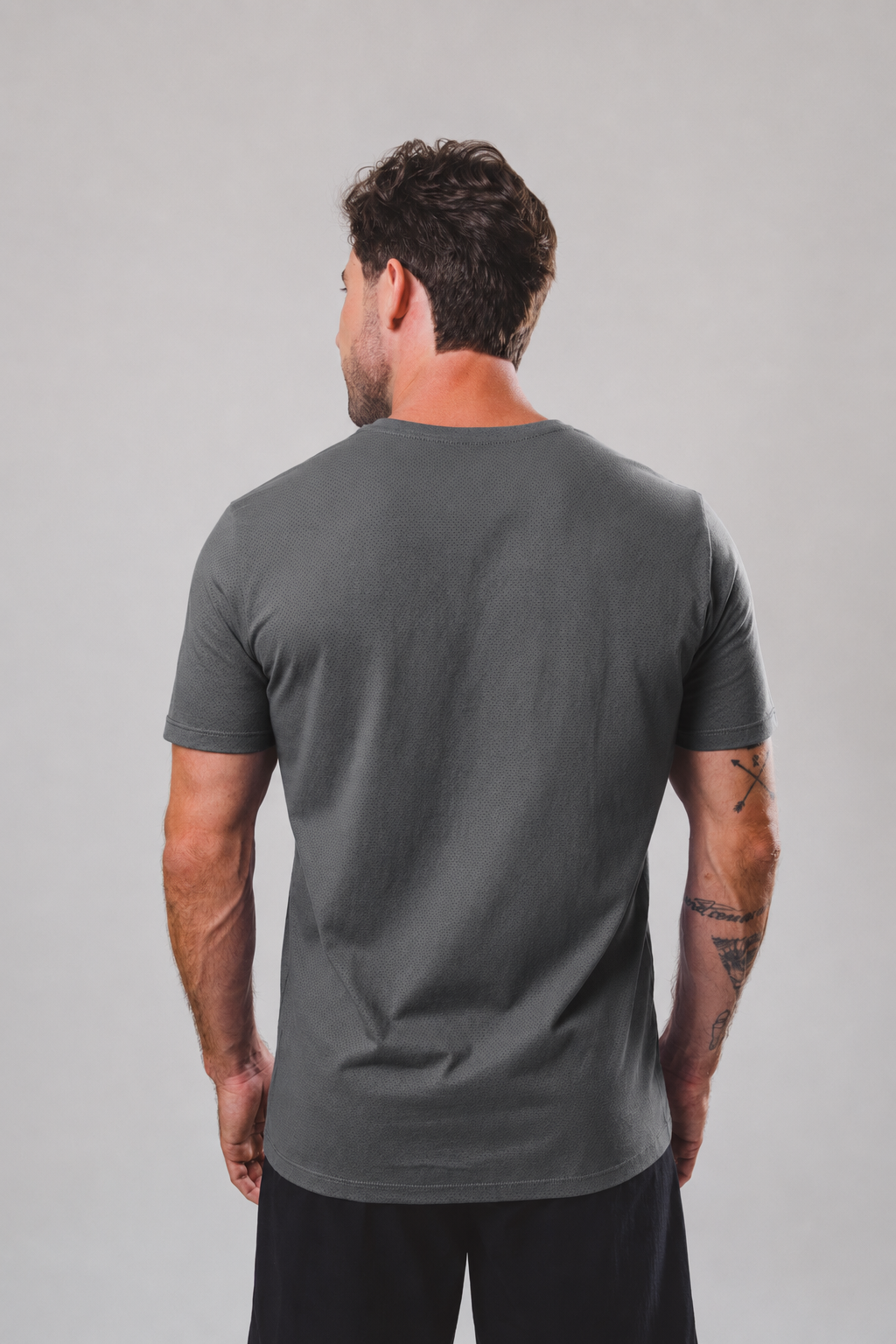 Camiseta Masc Aero Gray