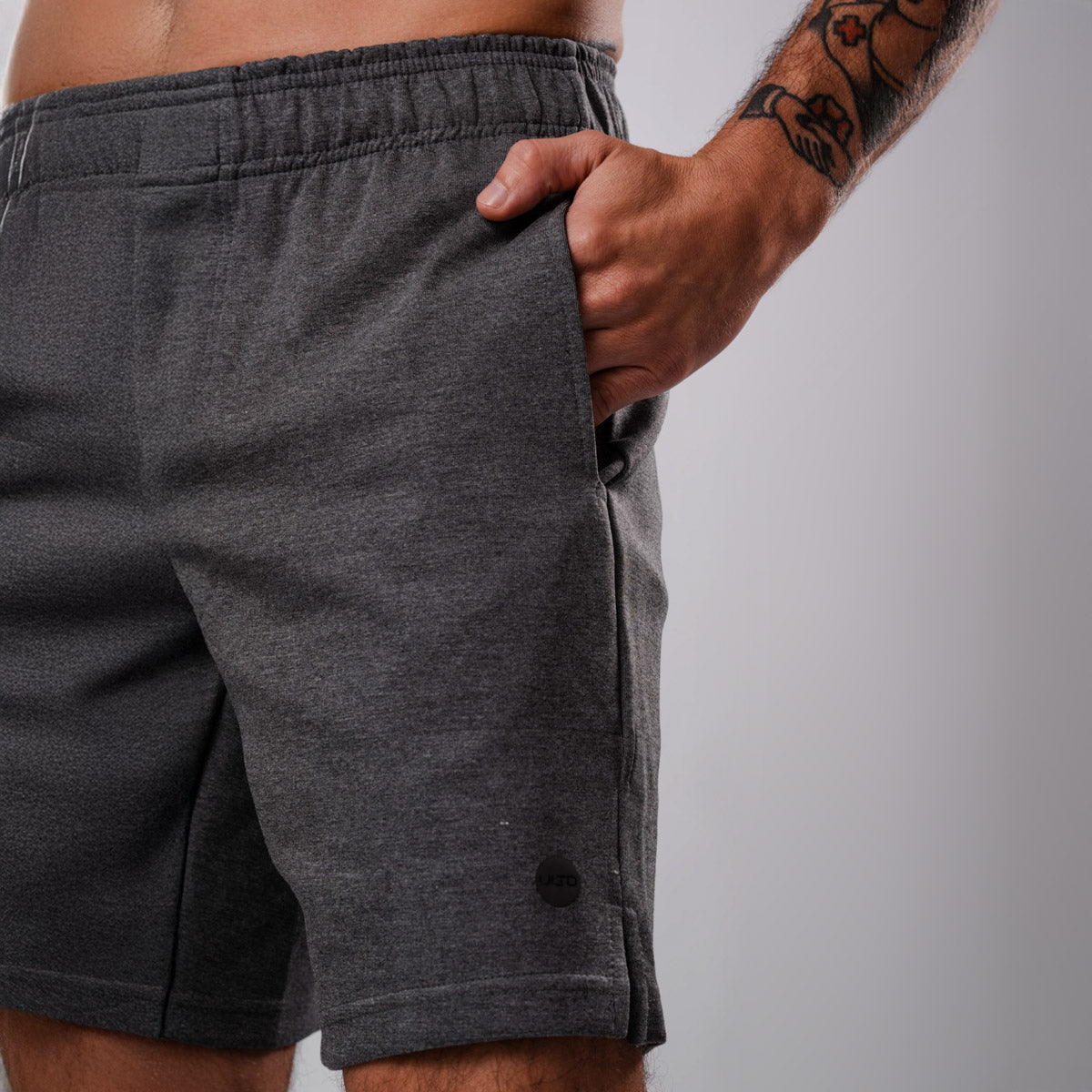 Bermuda Movement Dark Gray