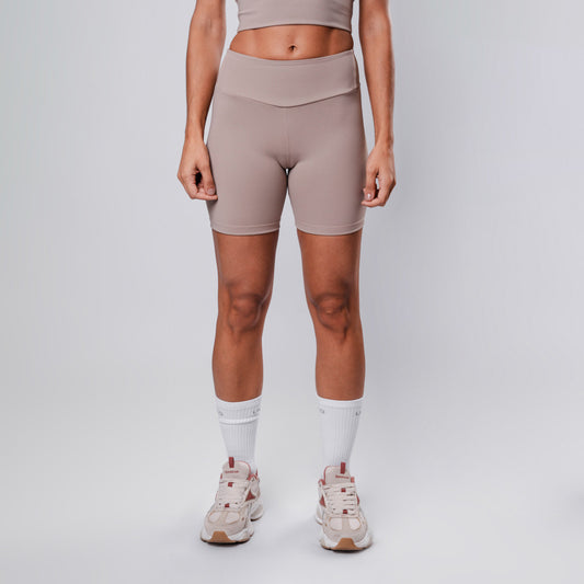 Shorts Hyper Essential cós-Alto Médio Cream