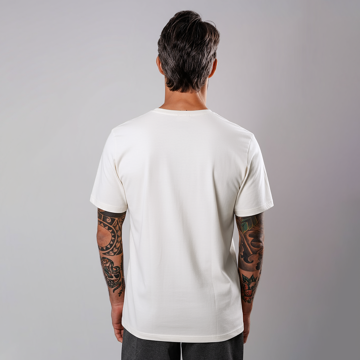 Camiseta Confort Essential Off White